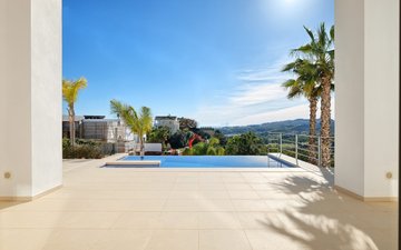Property slide 25