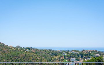 Property slide 39