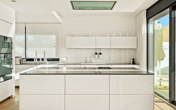 Property slide 32