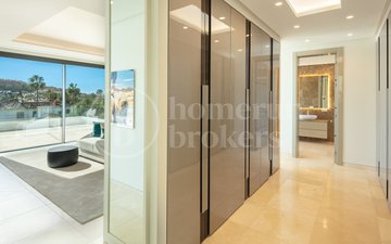 Property slide 31