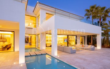 Property slide 14