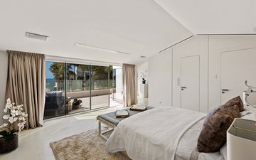 Property slide 18