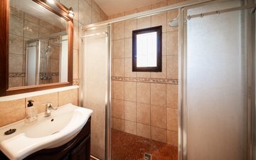 Property slide 34