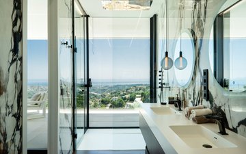 Property slide 42