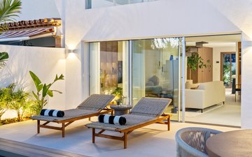 Property slide 18