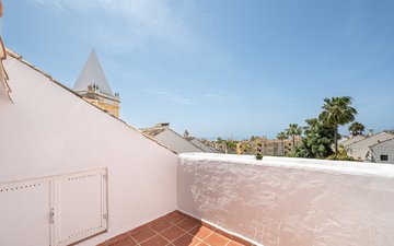 Property slide 29