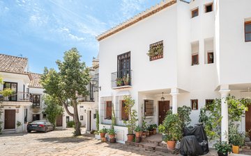 Property slide 36