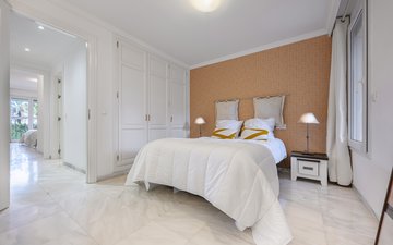 Property slide 22