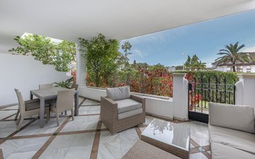 Property slide 10