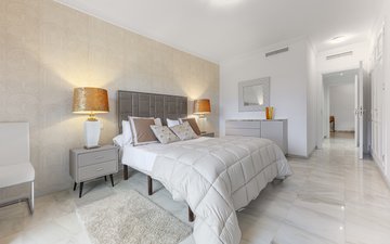 Property slide 20
