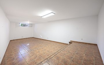 Property slide 33
