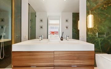 Property slide 16