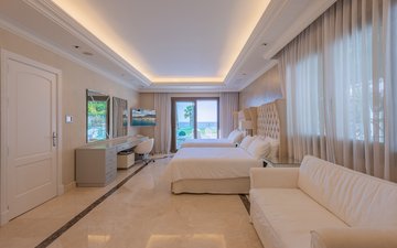Property slide 24
