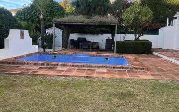 Property slide 24