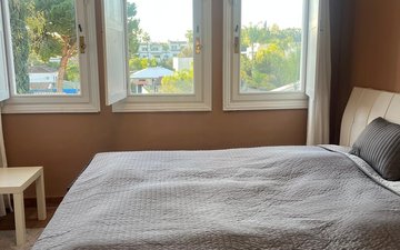 Property slide 16