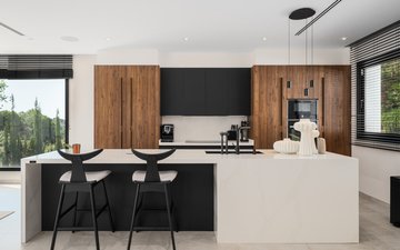 Property slide 8