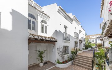 Property slide 18