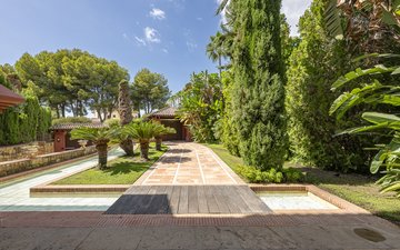 Property slide 6