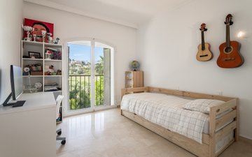 Property slide 14