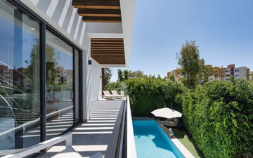 Property slide 24
