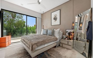 Property slide 21