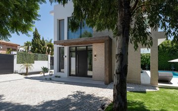 Property slide 29