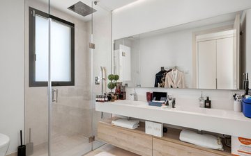 Property slide 25