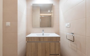 Property slide 22