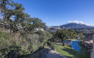 Property slide 17