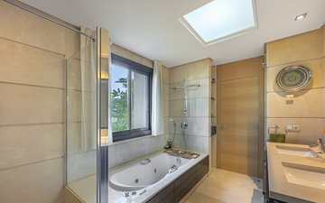 Property slide 23