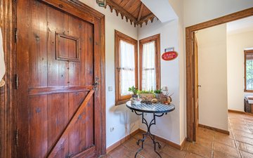 Property slide 16