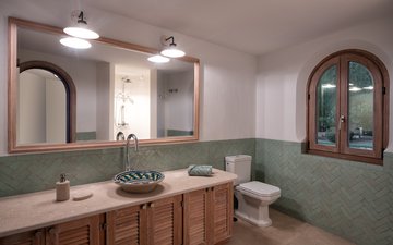 Property slide 11