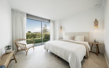 Property slide 28