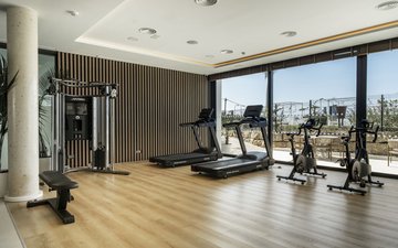Property slide 40