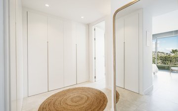 Property slide 22