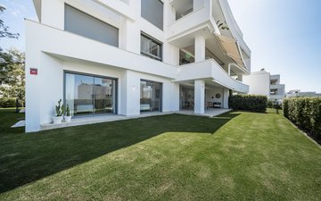 Property slide 44
