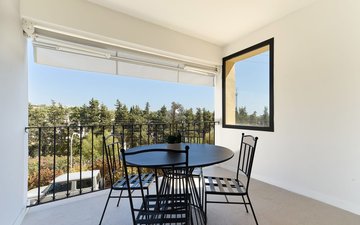 Property slide 30