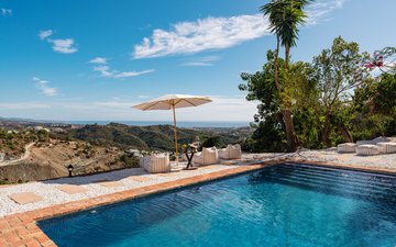 Property slide 41