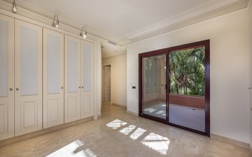 Property slide 19