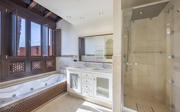 Property slide 20