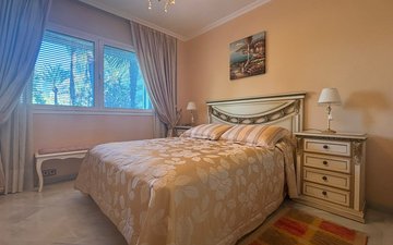 Property slide 17