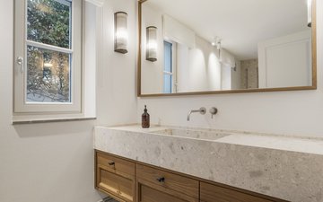 Property slide 46