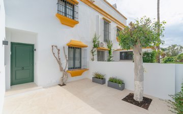 Property slide 21