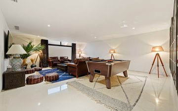 Property slide 60