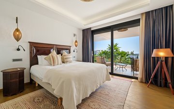 Property slide 30