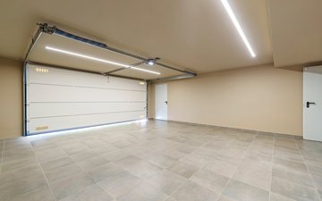 Property slide 20