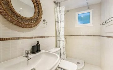 Property slide 24