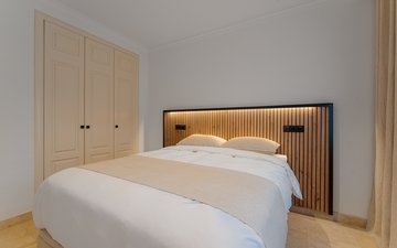 Property slide 21