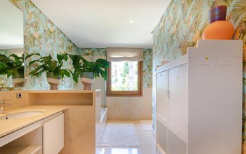 Property slide 23