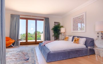 Property slide 21